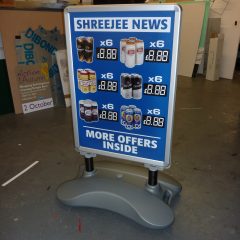 Pavement sign price changeable board